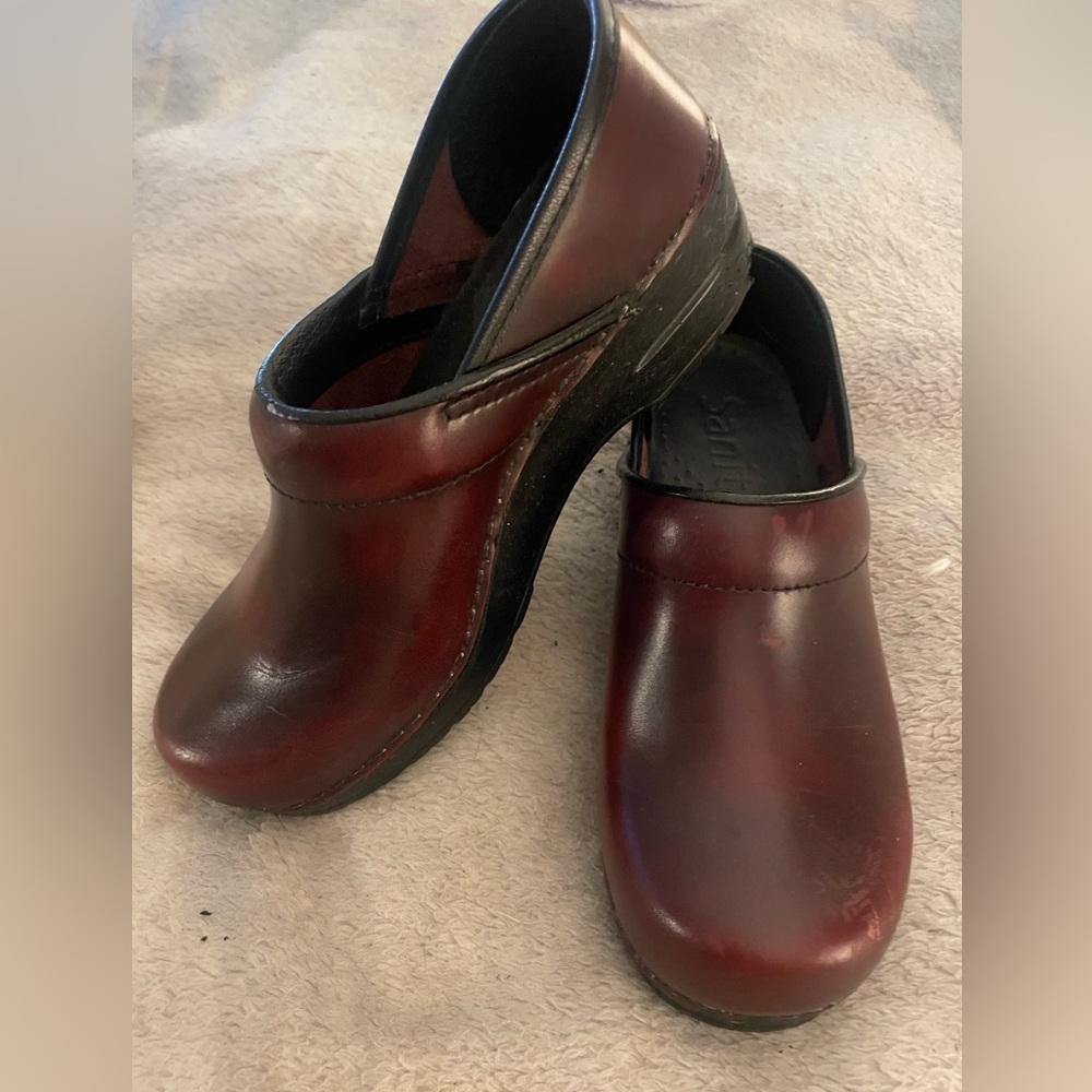 Women’s shoes